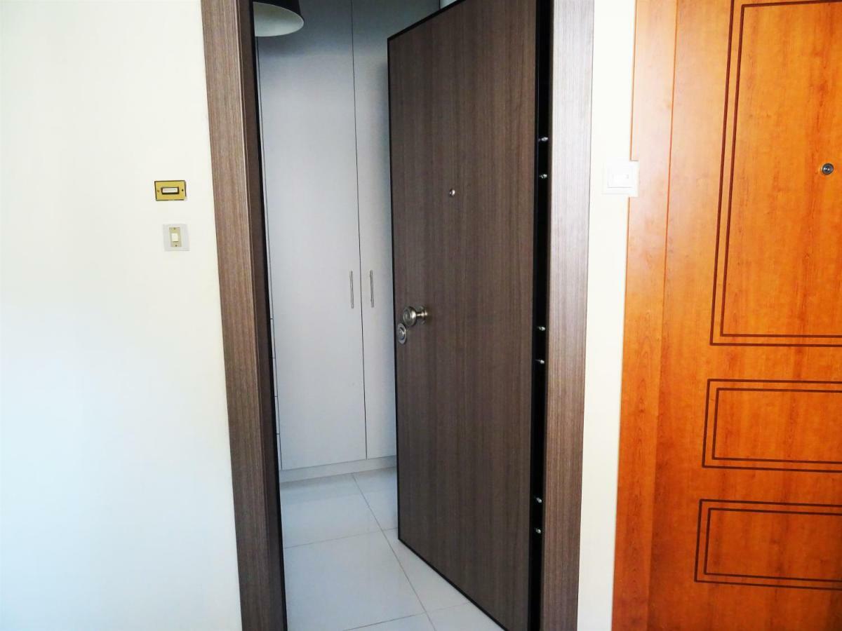 Minimal Luxury Near Acropolis Apartment Атина Екстериор снимка